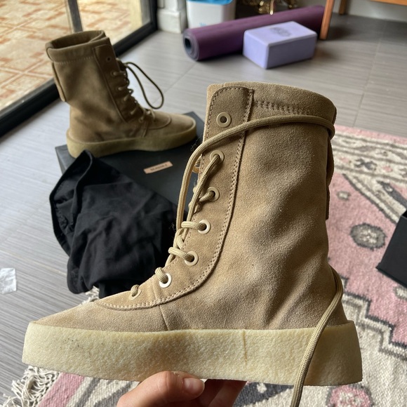 Yeezy Season 2 Crepe Boot w/ Box and Dust Bag - Picture 3 of 3